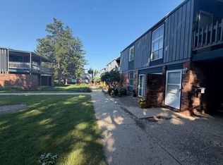 508 S Mattis Ave #20, Champaign, IL 61821