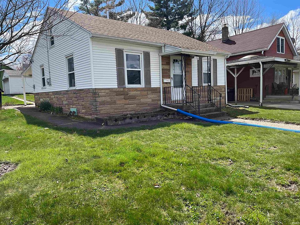 1st image of 136 E Oakside St