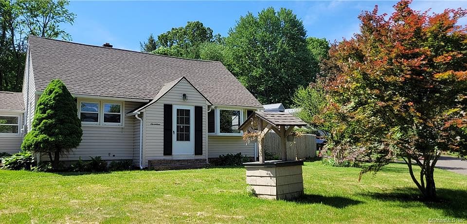 17 Beechwood Dr Wallingford CT 06492 Zillow   6c3f0a7cf3b2e8f6c9f1e661d90509ed Cc Ft 960 