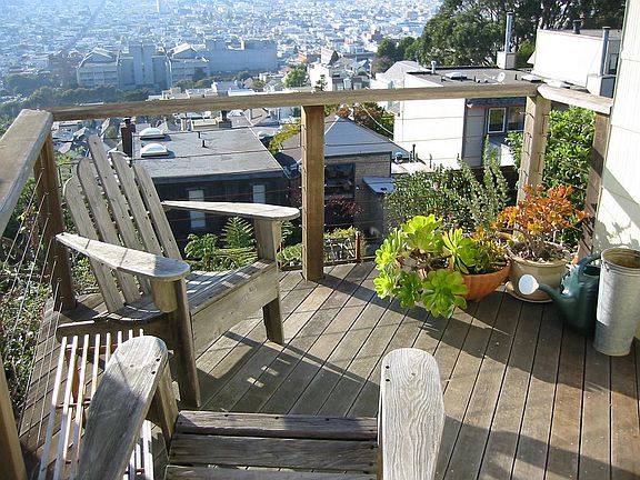 Kitchen deck