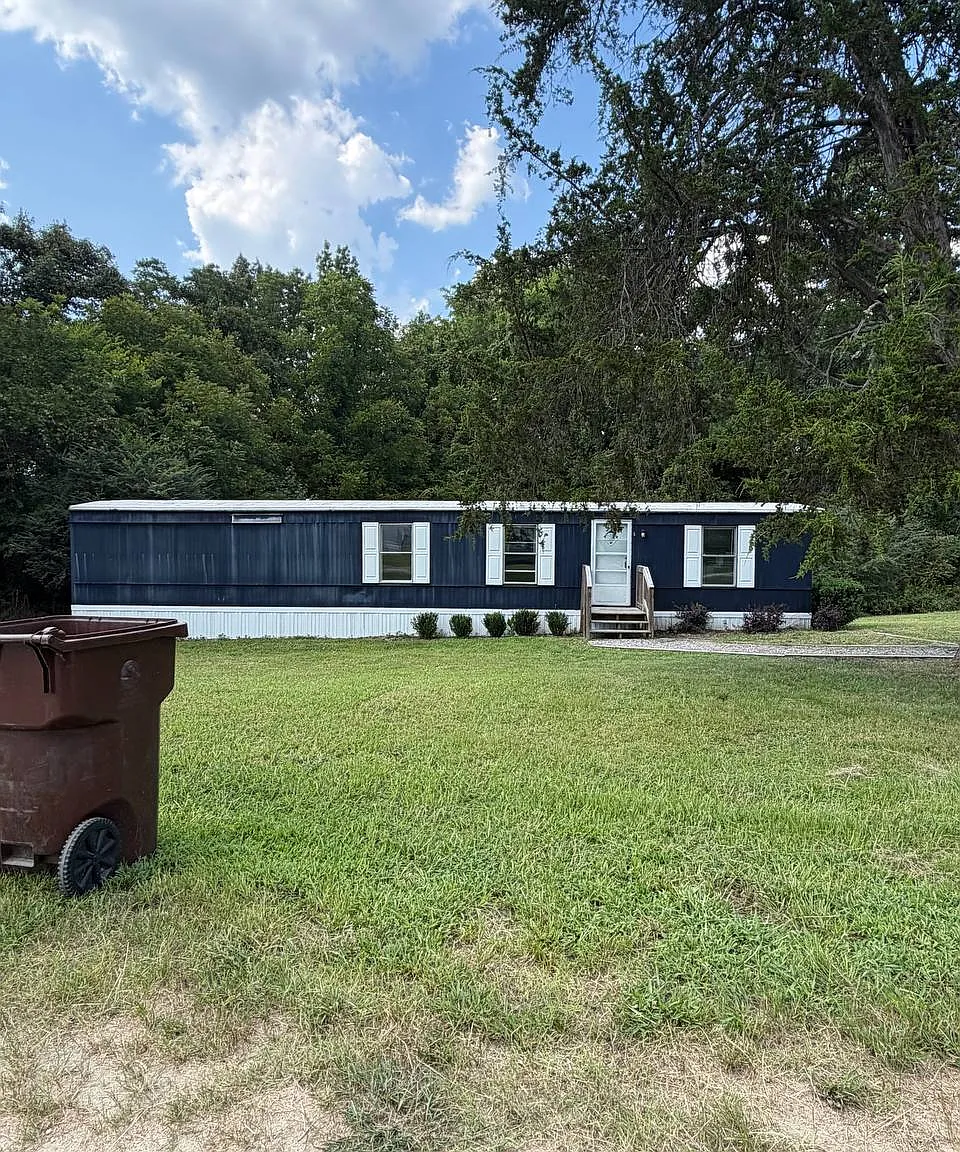 7527 North Carolina 39 - 5 — Photo 1