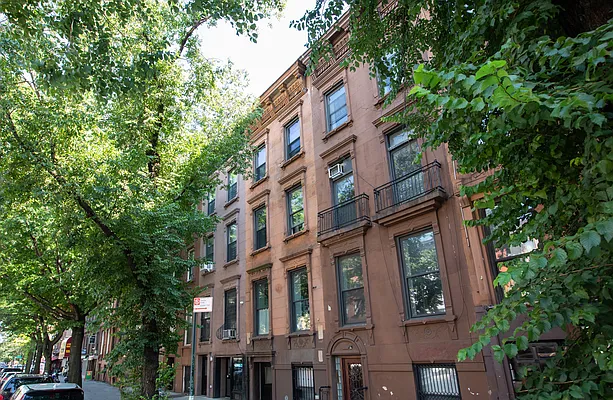 Sold by Compass | media 11