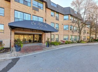 Heritage North, Newmarket, ON L3Y 8C2