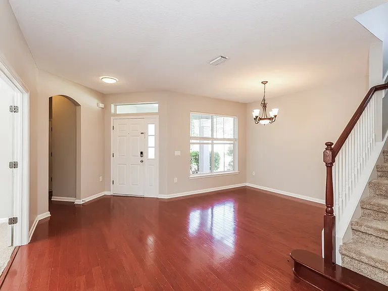 269 Silver Glen Ave — Photo 6