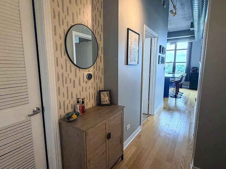 833 W 15th Pl #712 — Photo 4