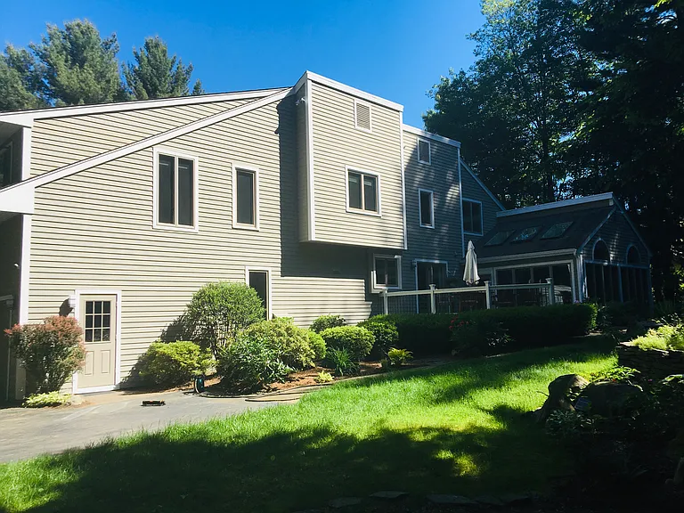 113 Cold Spring Rd — Photo 15