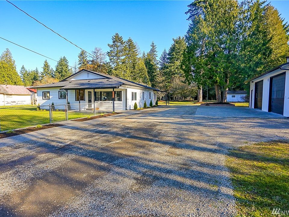 1st image of 8221 20th Ave E