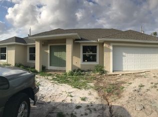 9075 Bouquet Rd, Lake Worth, FL 33467