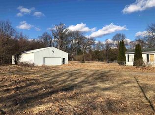 10543 Cleveland Rd, Granger, IN 46530