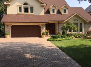 5637 S Washington St, Hinsdale, IL