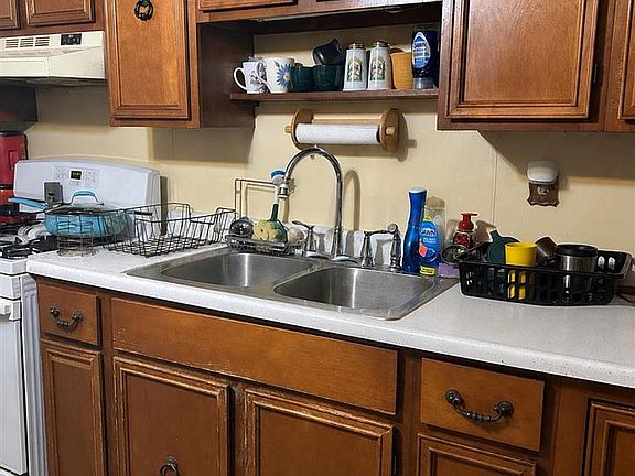 2nd image of 4703 Samuel Dr