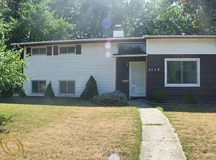 3785 Warringham Ave, Waterford, MI
