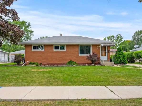 8510 West Denver AVENUE, Milwaukee, WI 53224