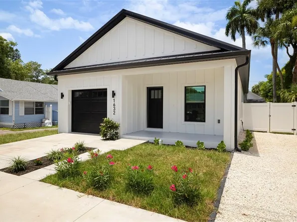 1632 Ballard Park Dr, Bradenton, FL 34205