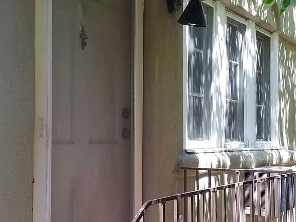 4th image of 10865 1/4 Fruitland Dr #25