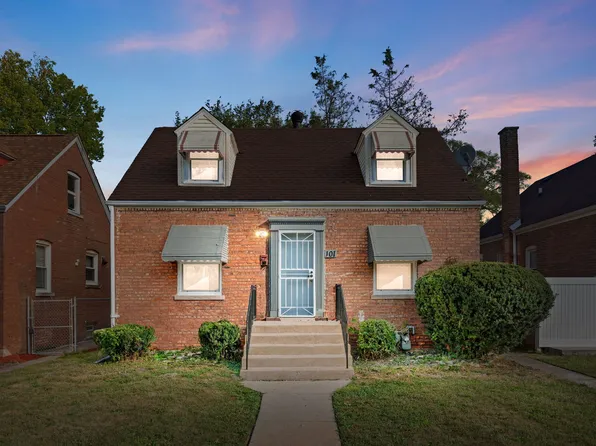 107 E 151st St, Harvey, IL 60426