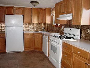3rd image of 2901 Jefferson St