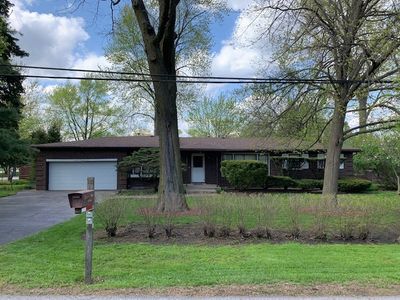 120 W 74th St, Burr Ridge, IL, 60527