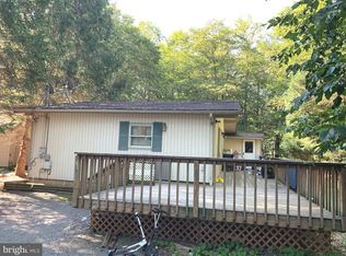 4126 Timber Ln, Tobyhanna, PA