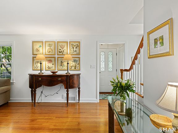2nd image of 179 Lawrence Road
