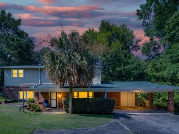 5225 Old Leesburg Rd, Hopkins, SC 29061