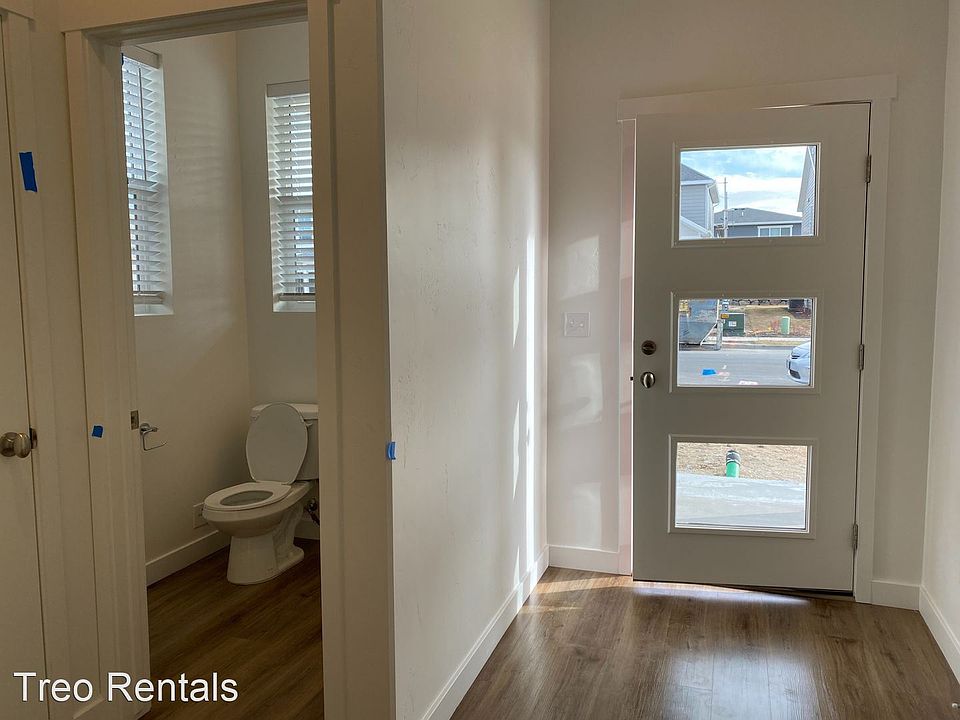 1st image of 939 W Spruce Willow Way #10232450