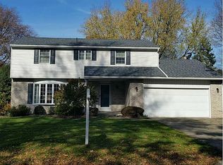 1220 Beaver Dr, Erie, PA 16509