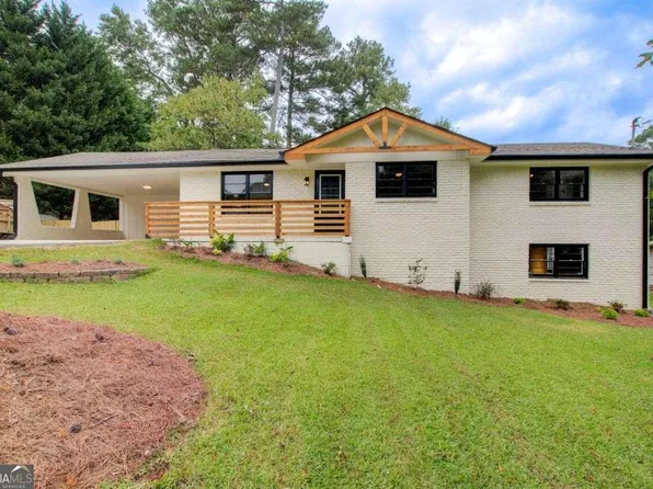 5717 Lorraine Dr, Stone Mountain, GA 30087
