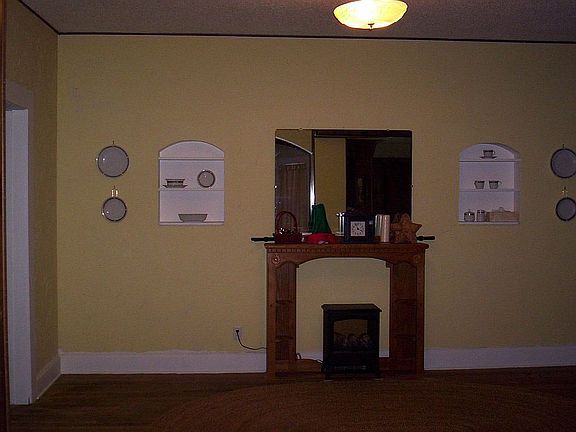 Dining Room Long Wall