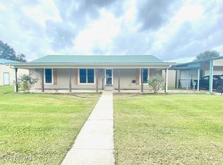 149 Nicholas Ln, Church Pt, LA 70525