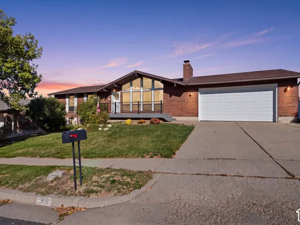 921 E 3350 N, Layton, UT 84040