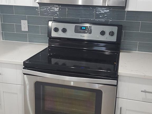 Stainless Steel Kitchen Range and Microwave