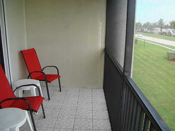 5th image of 2050 Atlantic St APT 325