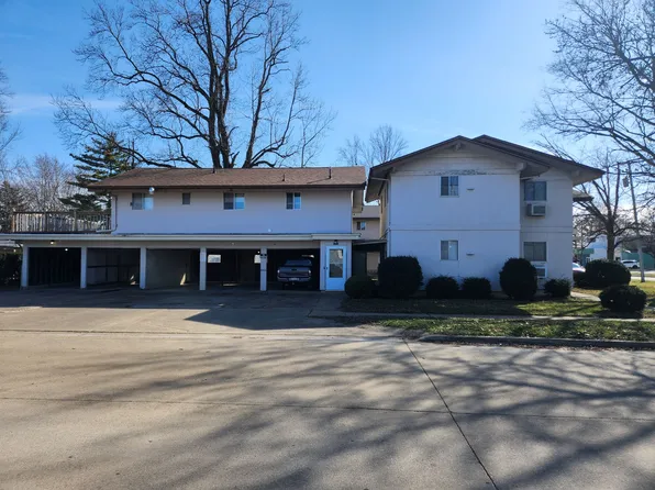 2001 9th Street, Charleston, 2001 9th St #A, Charleston, IL 61920