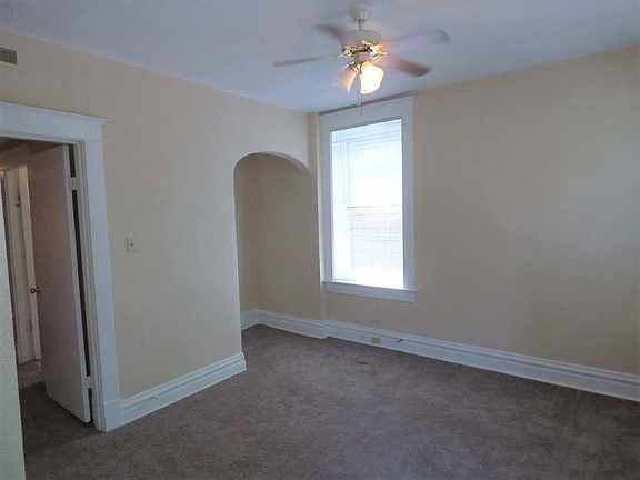 4th image of 3952 De Tonty St #A