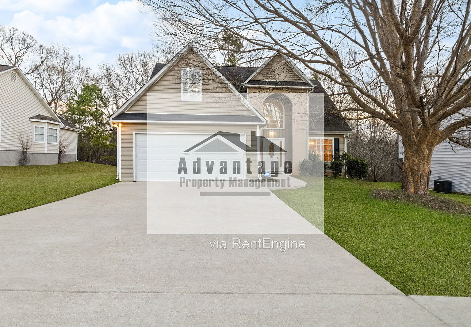 4 bed, 2.5 bath, 1726 sqft, $2,035 — Photo 1