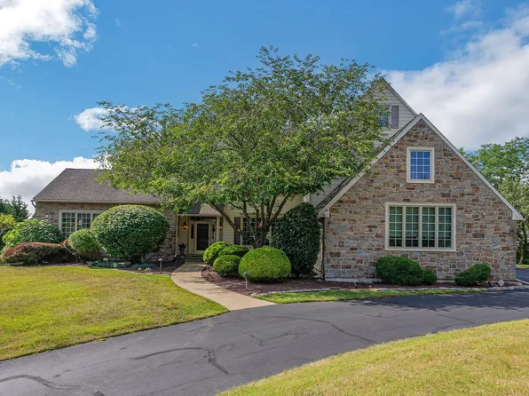 1001 Marlin Dr, West Chester, PA 19382