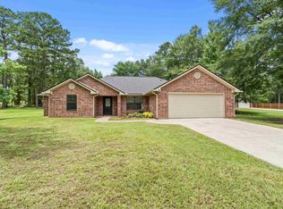 2015 & 2013 W Lake Dr, Gladewater, TX 75647