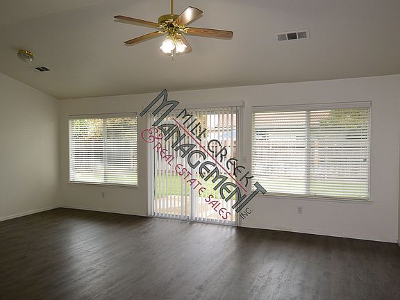 2nd image of 5404 W Dorothea Ave