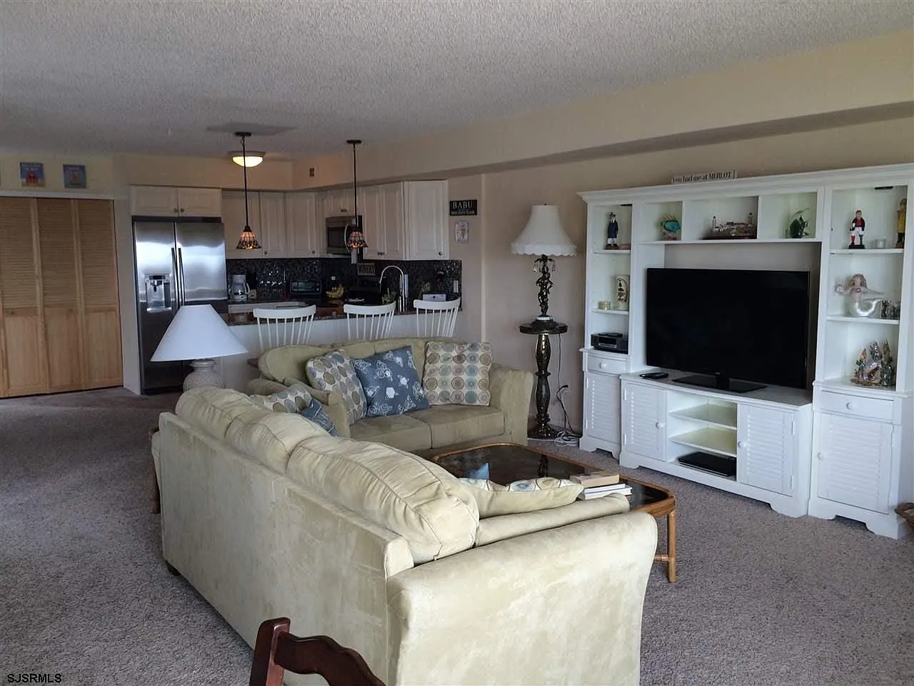 2 bed, 2.0 bath, 1344 sqft, $1,600 — Photo 4