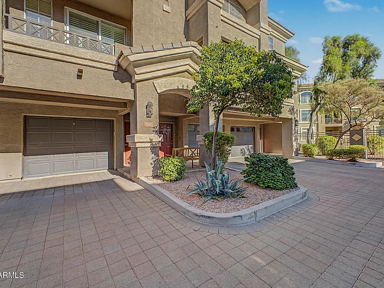 4465 E Paradise Village Pkwy S #1203 — Photo 2