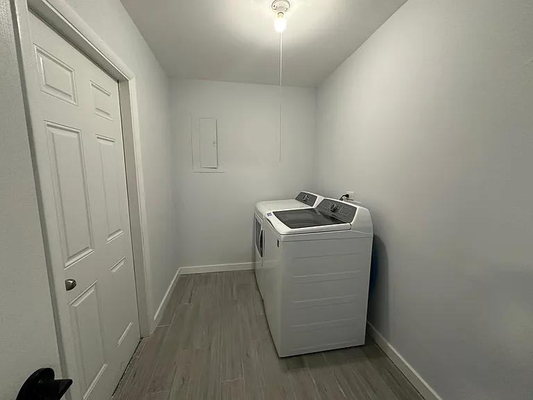 2531 Waters Edge Dr — Photo 20