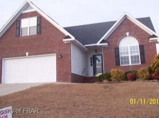 5420 Arnette Rd, Hope Mills, NC 28348