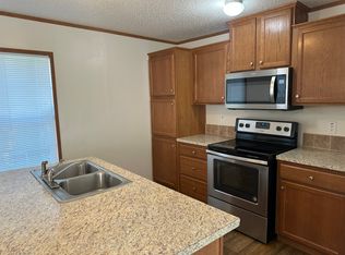 2321 Wellington Green Dr, Clarksville, IN 47129