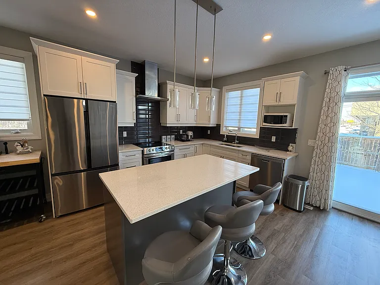 9861 Glendon Dr #117 — Photo 6
