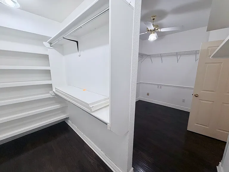 908 McCoy Dr — Photo 9