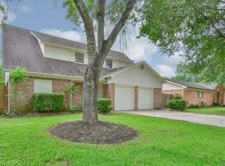 16223 Morning Mist Dr, Houston, TX 77090