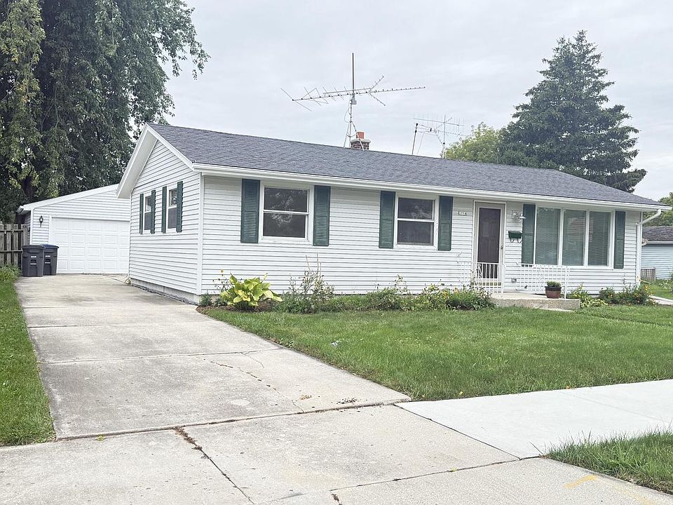 1st image of 1714 N 26th STREET