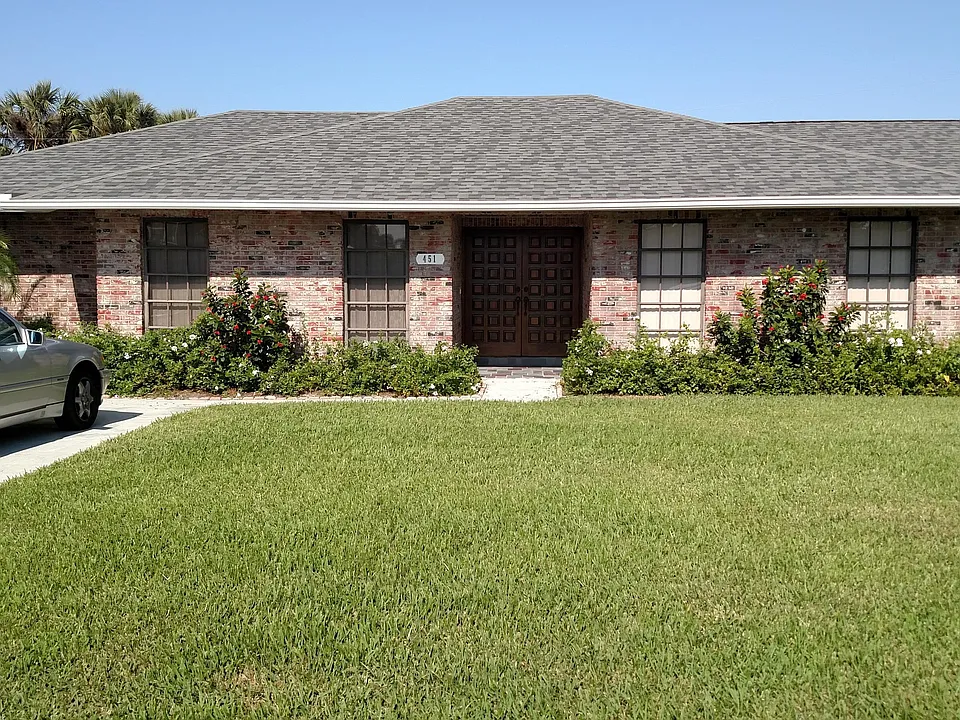 451 W Conference Dr