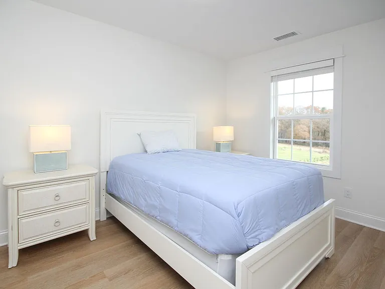 1076 Startown Rd — Photo 36